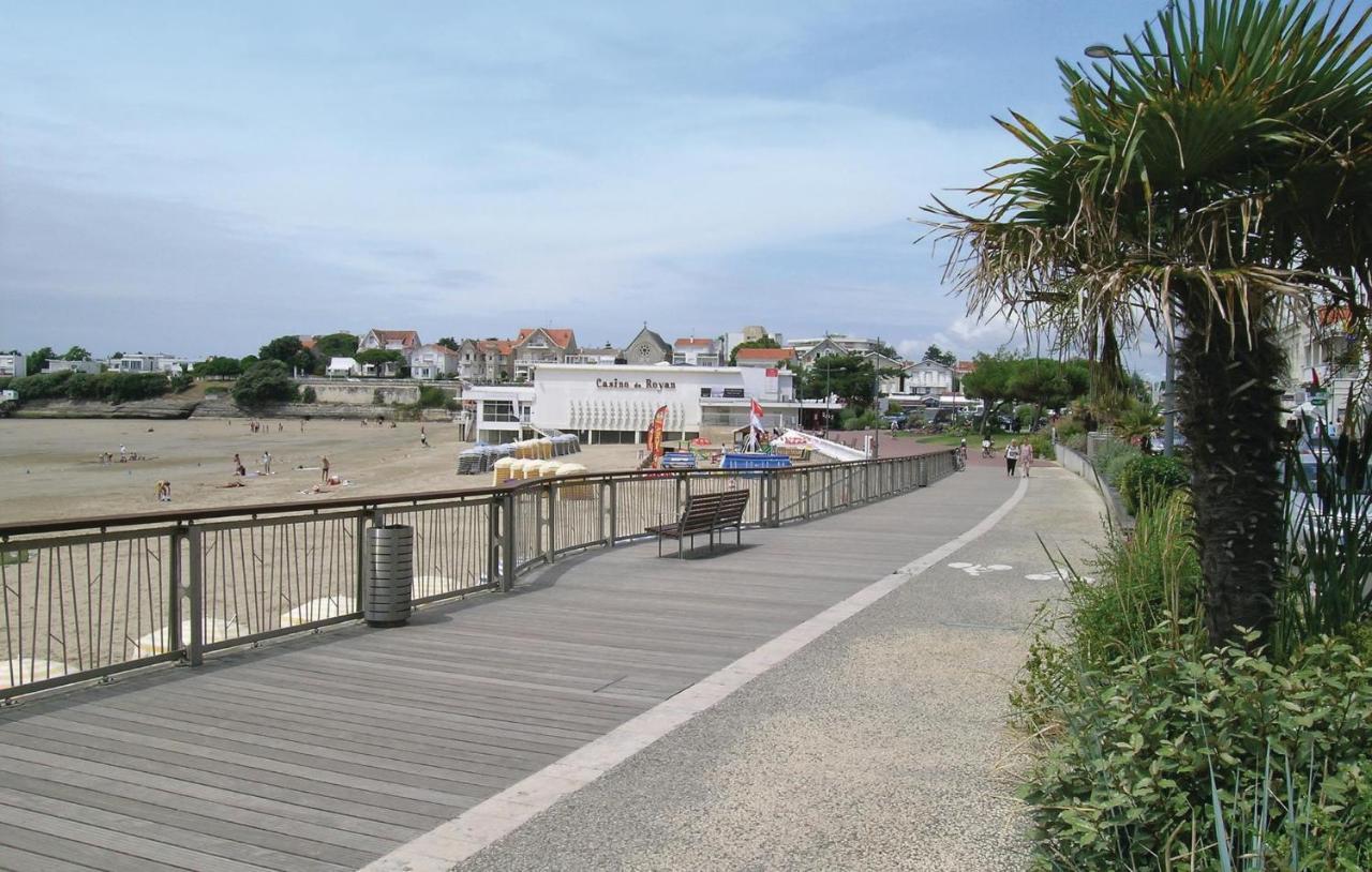 Amazing Apartment In Vaux Sur Mer With Wifi Eksteriør bilde